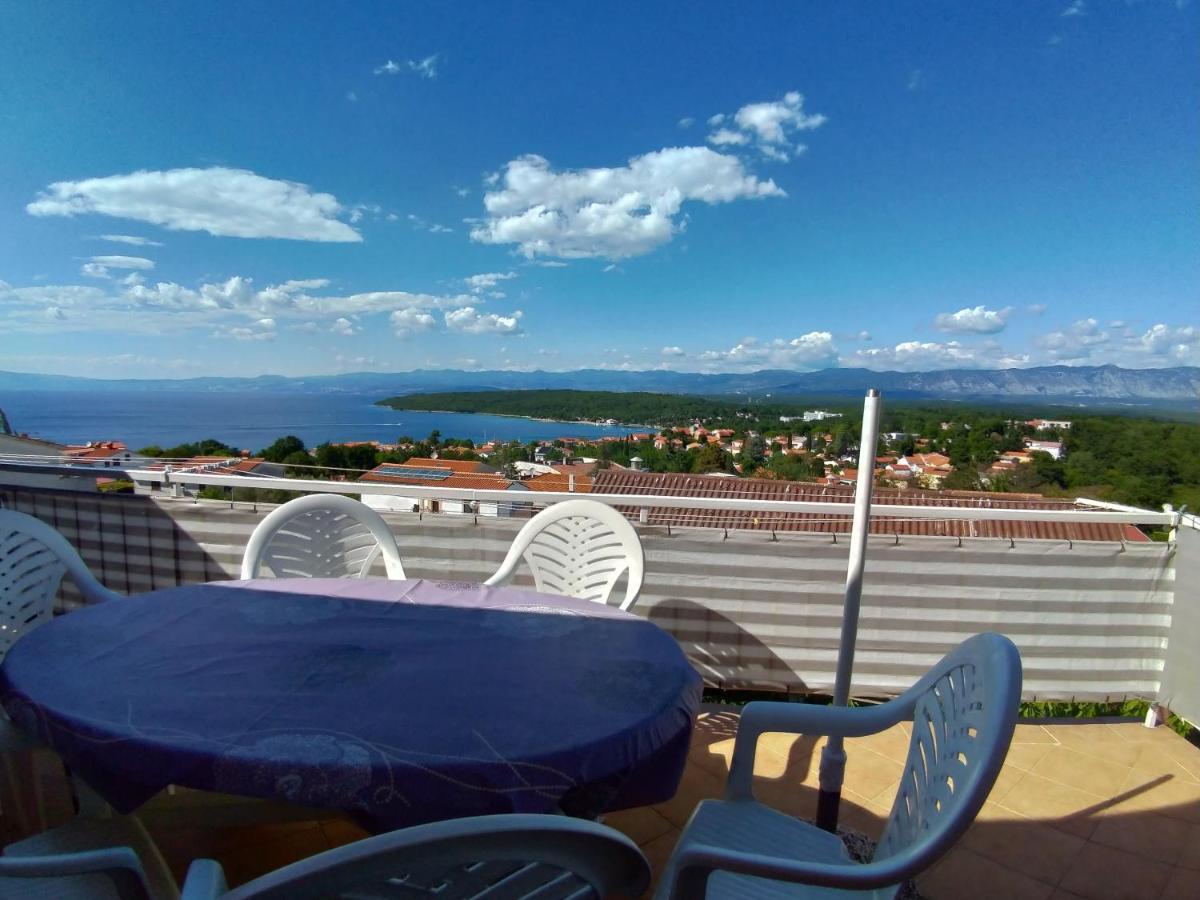 Apartment Njivice 15904B エクステリア 写真